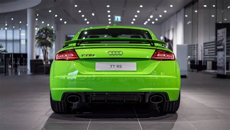The audi tt rs is revamped and reinvigorated. Lime Green 2017 Audi TT RS at Audi Forum Neckarsulm - GTspirit