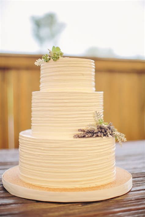 Simple Buttercream Tiered Wedding Cake