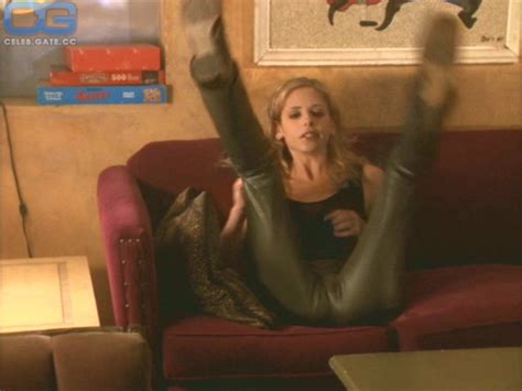 Sarah Michelle Gellar Nude Photos And Videos Thefappening Hot Sex Picture
