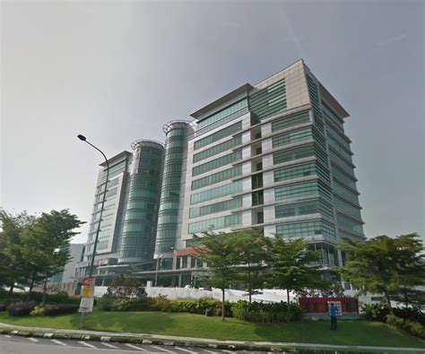Bbt one is a grade b+ building and the only commercial office building in this. Office Review For BBT One-the Tower Klang, Rent & Sale ...