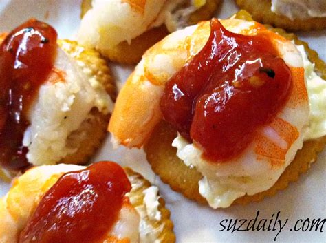 This shrimp balls appetizer recipe will please your guests. Ritz Cracker Shrimp Appetizer - Suz Daily