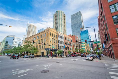 10 Most Popular Streets In Chicago Take Walk Down Chicagos Streets