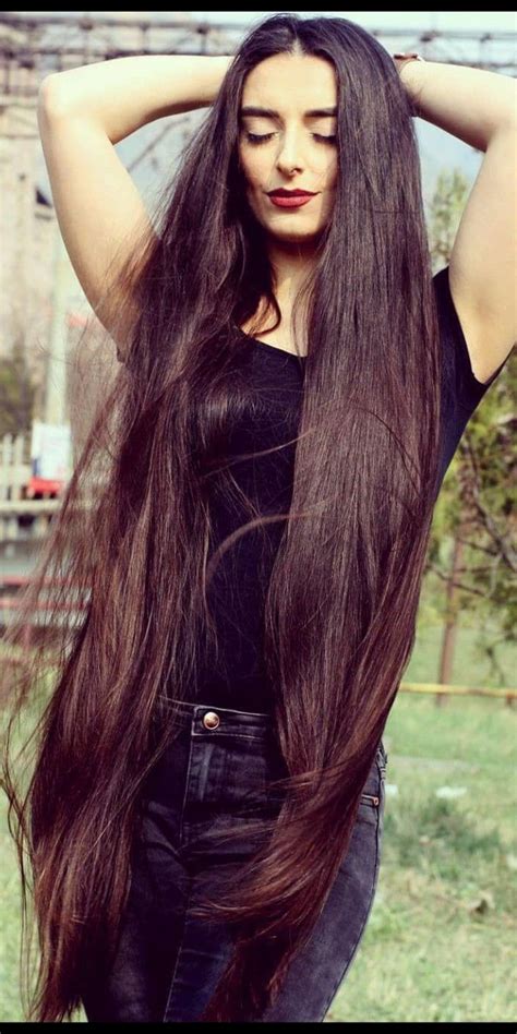 Pin By Rick Heiser On I Love Long Hair Long Black Hair Long Hair Women Long Hair Styles