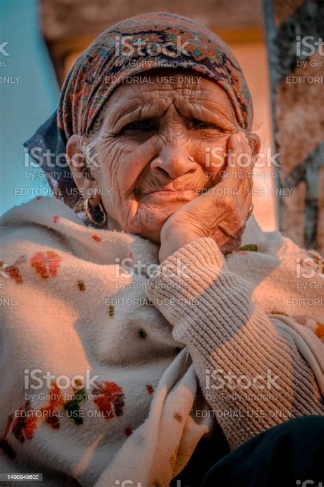 Asian Old Woman Indian Close Up Pictures Color Full Images Dehradun