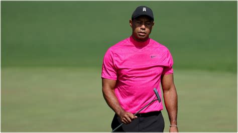 Espn Hot Mic Catches Tiger Woods Cursing At The Masters After Ball