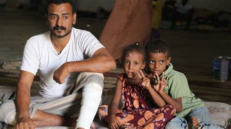 In Pictures The Somalis Fleeing Home From Yemen Bbc News