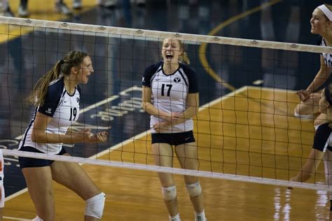 BYU Women S Volleyball Advances To The Sweet 16 The Daily Universe