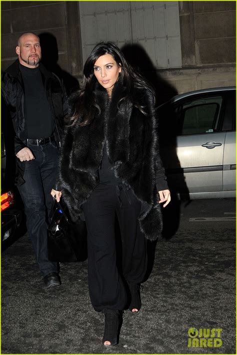 Kim Kardashian Heads To Dinner Kanye West Is Super Cold Photo 2797561 Kanye West Kim