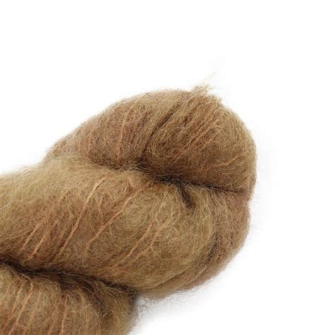 Fluffy Mohair Solid Camel 2428 Cowgirlblues Wolle Garne Wollaare