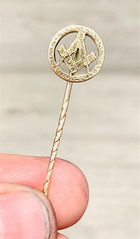 Antique 9ct Yellow Gold Masonic Stick Pin Stamped 9c