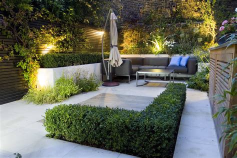 Potted plants are a quick and easy way to add splashes of colour. Contemporary garden design Ideas and Tips - www ...