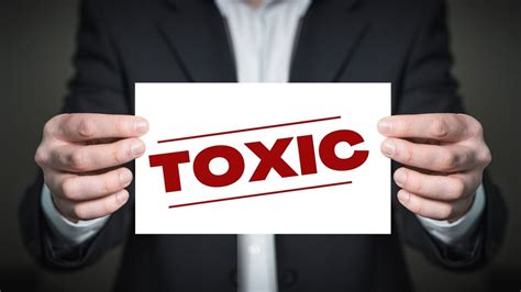 Article How To Handle A Toxic Boss — People Matters