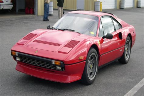 It was the successor to the ferrari 308 gtb and gts. 1984_Ferrari_308_GTB_qv - AutoToday.it