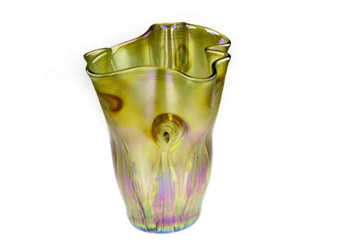 iridescent scalloped vase hand blown art glass by eric w