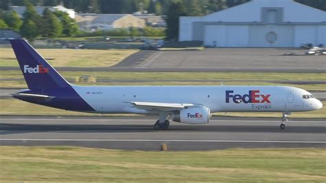 Fedex Express Boeing 757 28asf N914fd Takeoff From Pdx Youtube