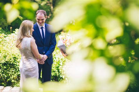 the nyc elopement of björn and olga in shakespeare garden central park sascha reinking photography