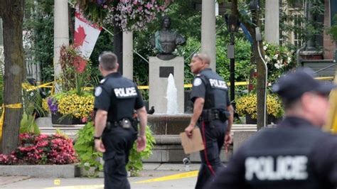 Toronto Shooting Suspect Identified As Faisal Hussain 29 Bbc News