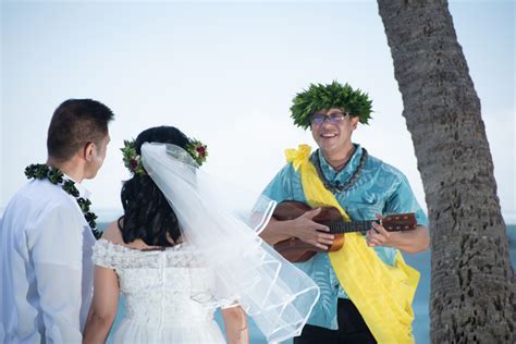 Honolulu Weddings Kahala Beach Wedding