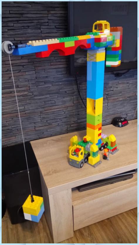 Es können zwei verschieden modelle gebaut werden! Lego Doppelkran 4 - Lego Haus Ideen #Doppelkran #duplo ...