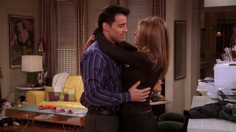 The Real Reason Rachel And Joeys Relationship Failed On Friends