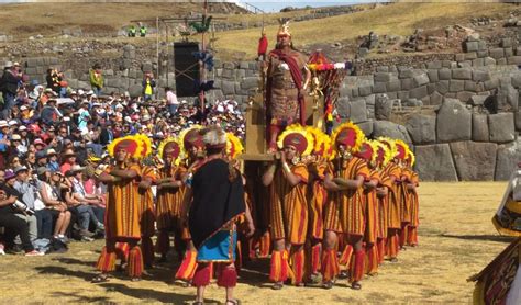 Hoy familias andinas y amazónicas en todo el perú agradecen al sol por la vida. Inti Raymi: así se desarrolla la gran Fiesta del Sol en ...