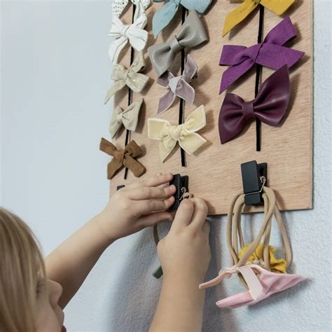 How To Make A Simple Hair Bow Holder For Your Little Girl