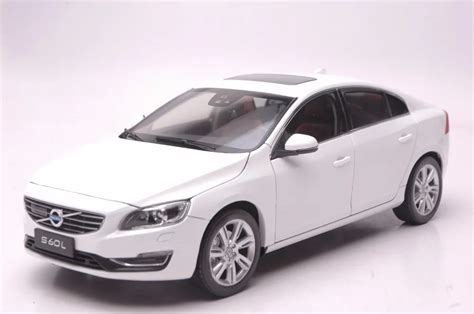 118 Diecast Model For Volvo S60l T5 2015 White Alloy Toy Car