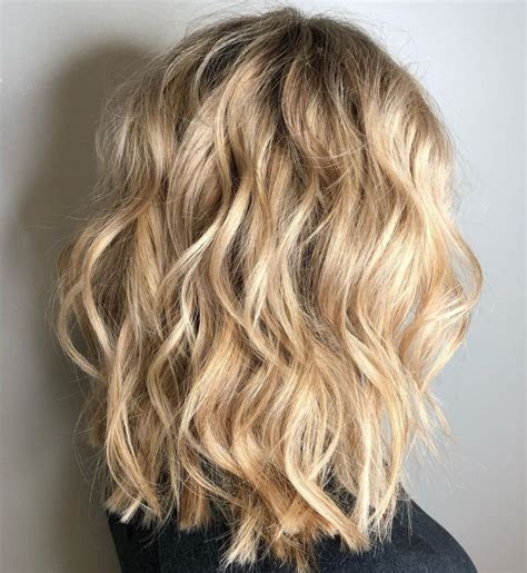 The Best Haircut For Thick Wavy Hair Female Trend This Years Stunning