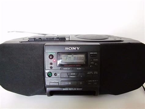 Sony Cfd S33 Cd Player Cassette Stereo Amfm Mega Bass