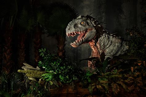 Blockbuster Jurassic World Exhibition Will Bring Dinosaur Park To Field Museum Chicago Tribune
