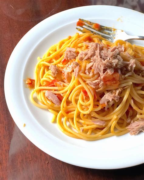 Spaghetti With Tuna Spaghetti Al Tonno — Jenny Nicole
