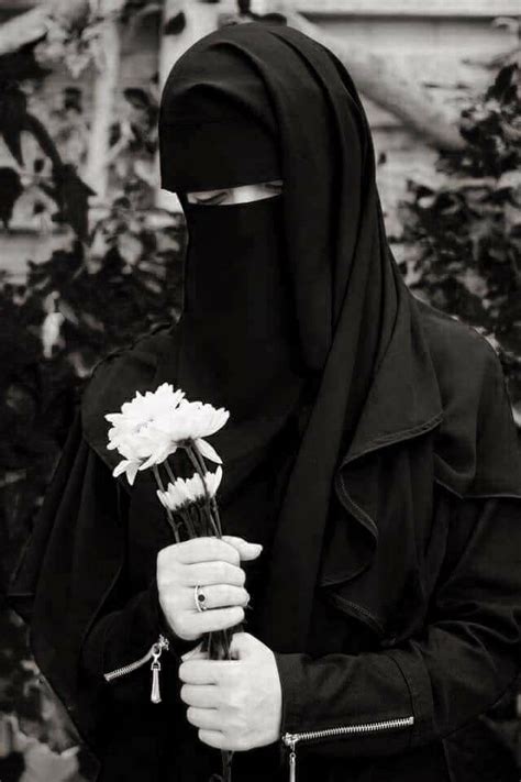 Pin By Santy Aryani On Elegant Niqab Islamic Girl Beautiful Hijab
