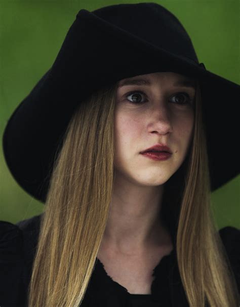 Taissa Farmiga Is Zoe Benson In American Horror Story Coven American