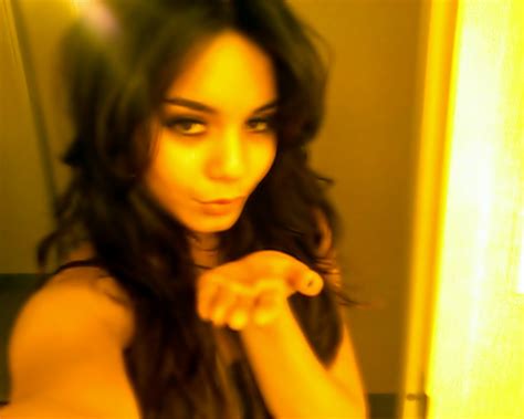 Vanessa Hudgens New Leaked Naked Pictures Nude Amateur Girls