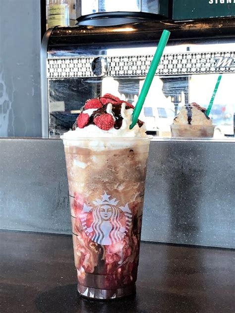 This Starbucks Banana Split Frappuccino Will Have You Going Bananas For