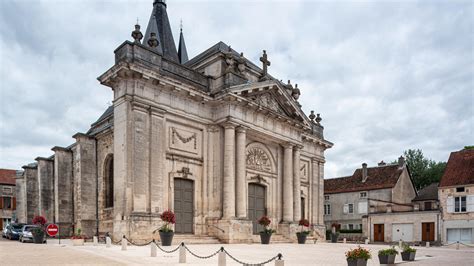Eglise Notre Dame De Lassomption Châteauvillain Site Officiel Du