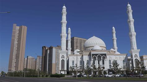 Hazret Sult N Mezquita En El Centrar De Astana Kazajst N