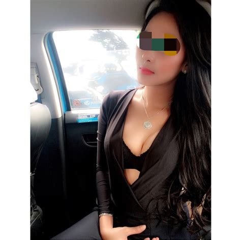 Foto Eksibisionis Pamer Bra Dan Toket Seksi Di Taksi Jakarta Cerita Cewek Biru Cerita