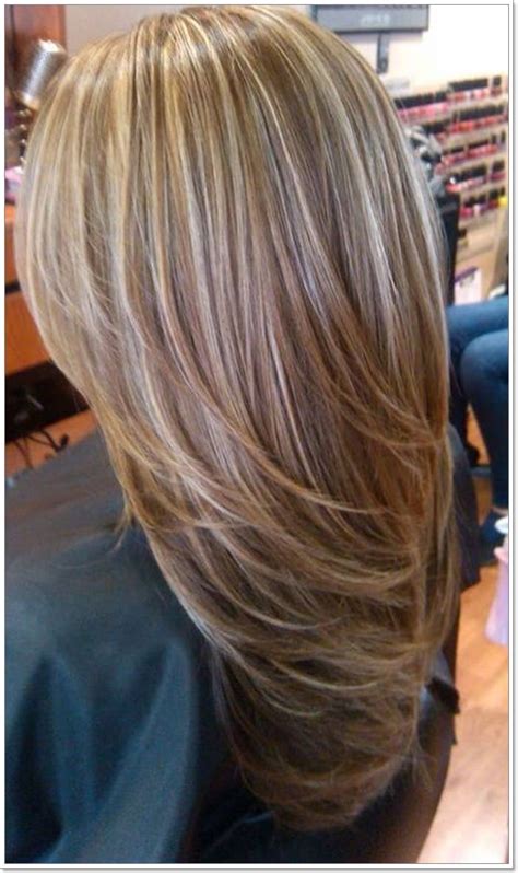 111 Trendy Natural Brown Hair With Blonde Highlights Looks