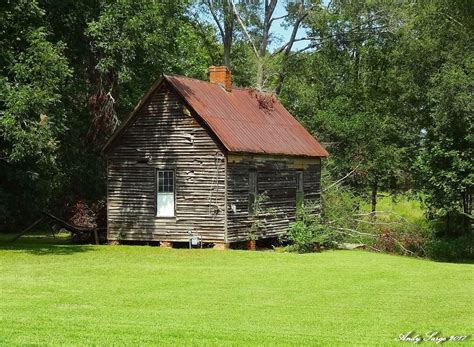 Forgotten Georgia Old House In Newborn