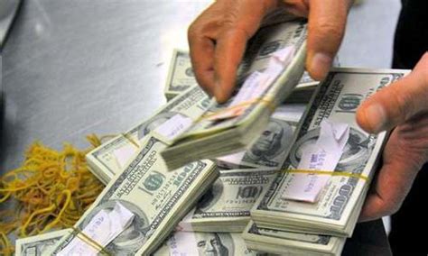 Hot Money Outflows Climb To 13bn Business Dawncom