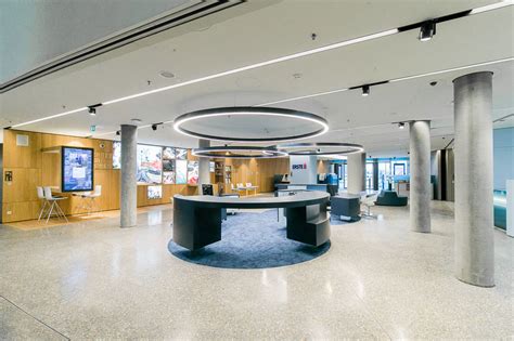 We are the private bank within erste group. easescreen - Referenzen :: easescreen österreichweit in ...