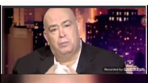 وروى ابن عيينة عن عمرو بن دينار قال : ‫عماد اديب يتبرأ من شقيقه عمرو اديب وجدناه امام مسجد و ...