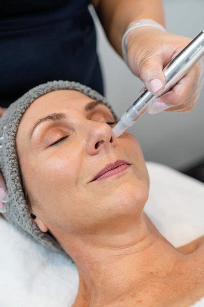 Ultimate Microdermabrasion And Collagen Face Neck And Décolletage Urban Spa Microdermabrasion