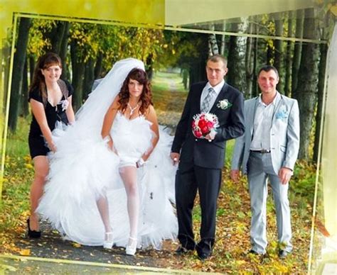 The Hilarious Russian Marriage Snaps That Show How Not To Take A Wedding Photo Daily Mail Online