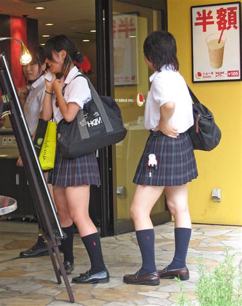 Japanese Schoolgirls A Photo On Flickriver