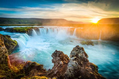 Iceland Travel Costs And Prices The Blue Lagoon Fjord Tours And Gullfoss