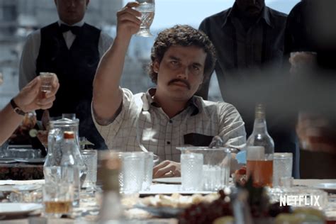 El Hermano De Pablo Escobar Amenaza De Muerte A Netflix My CMS