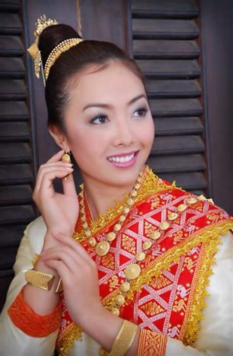 24 Best Images About Laos Dress On Pinterest Traditional