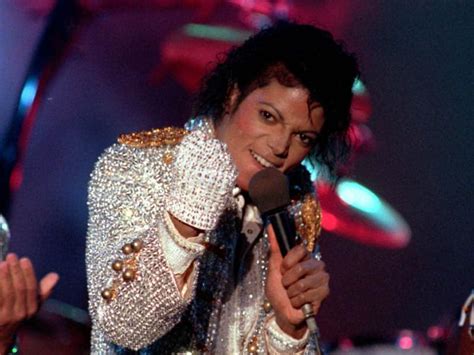 Michael Jackson Cicatrici E Tatuaggi Sul Suo Corpo